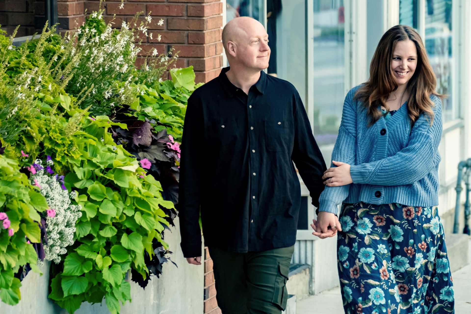 Nate Morris and Emily Morris walking in downtown Smiths Falls
